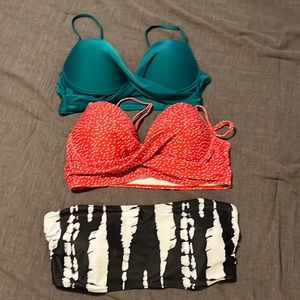 Brand new 1x bikini tops